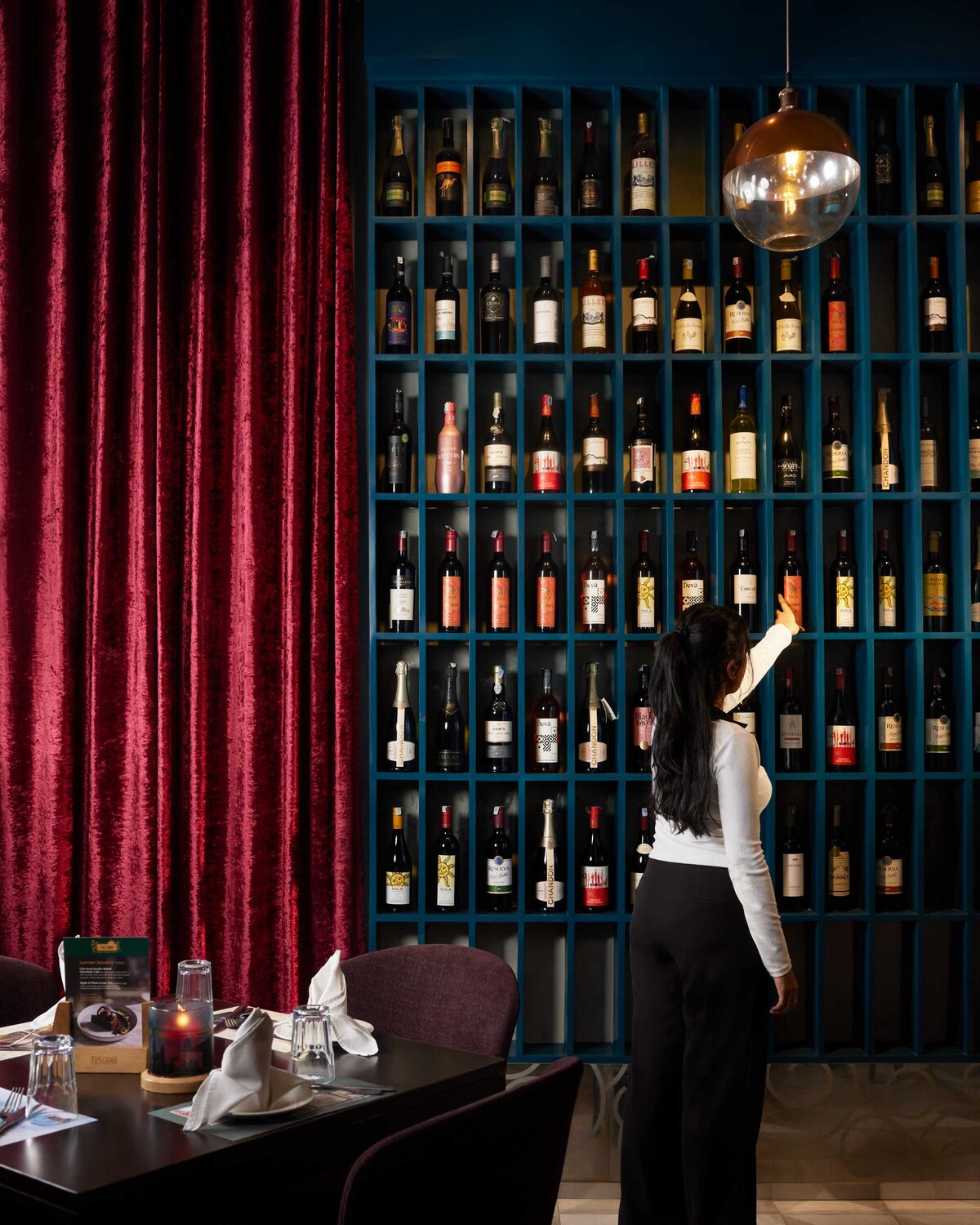 Toscano wine wall